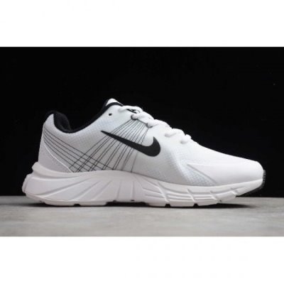 Nike Runner Tech Beyaz / Siyah Spor Ayakkabı Türkiye - Z1BZ7TI1